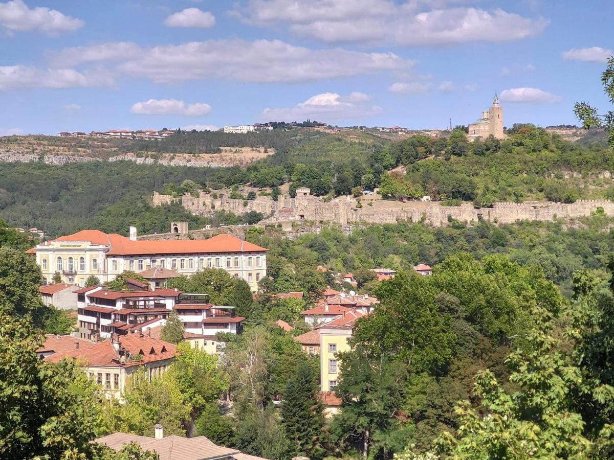Tarnovgrad Apartments - Free Parking Veliko Tarnovo Kültér fotó