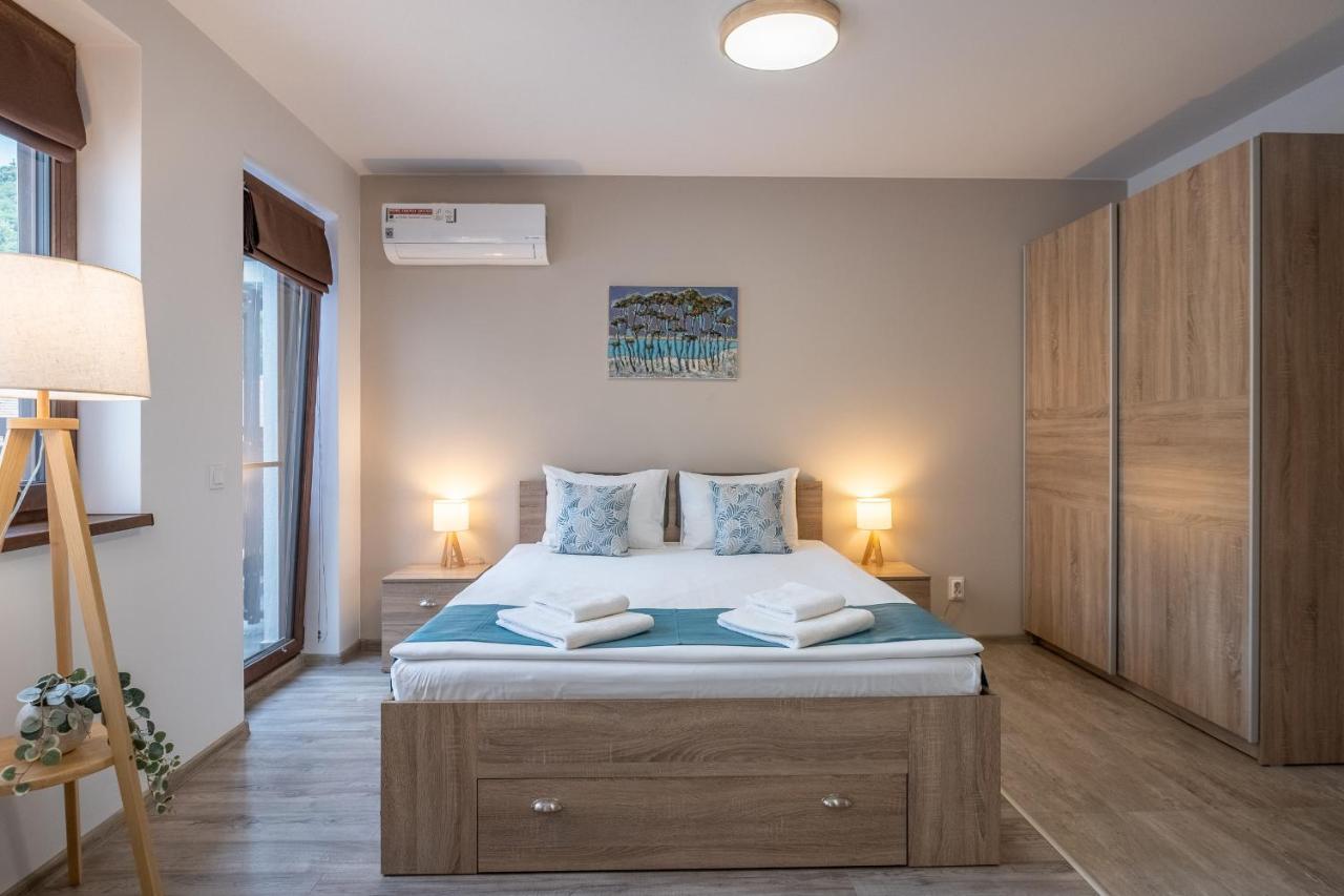 Tarnovgrad Apartments - Free Parking Veliko Tarnovo Kültér fotó