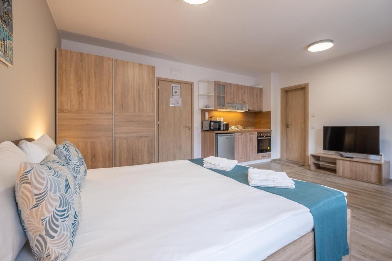 Tarnovgrad Apartments - Free Parking Veliko Tarnovo Kültér fotó