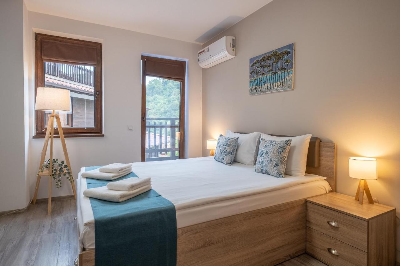 Tarnovgrad Apartments - Free Parking Veliko Tarnovo Kültér fotó