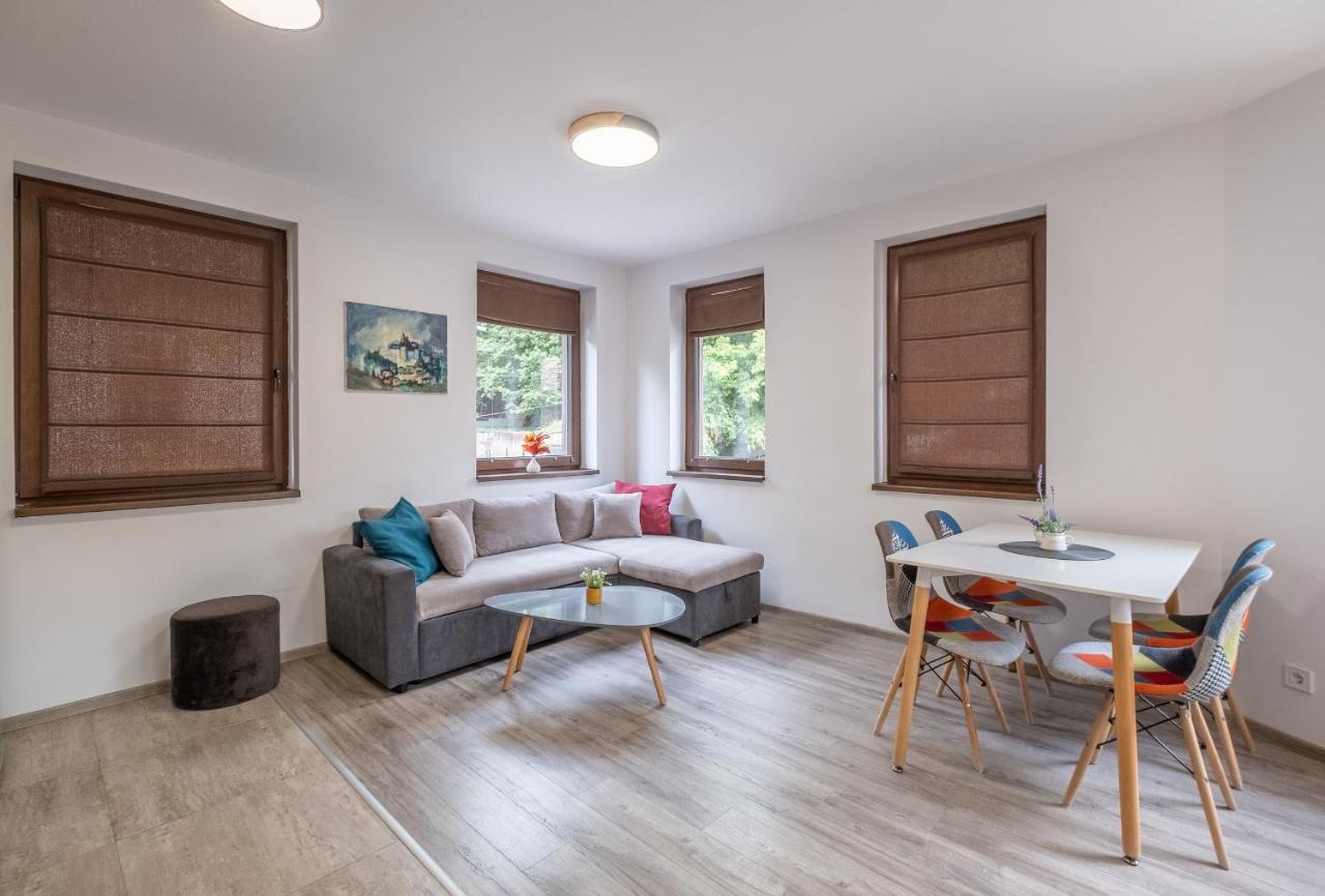 Tarnovgrad Apartments - Free Parking Veliko Tarnovo Kültér fotó