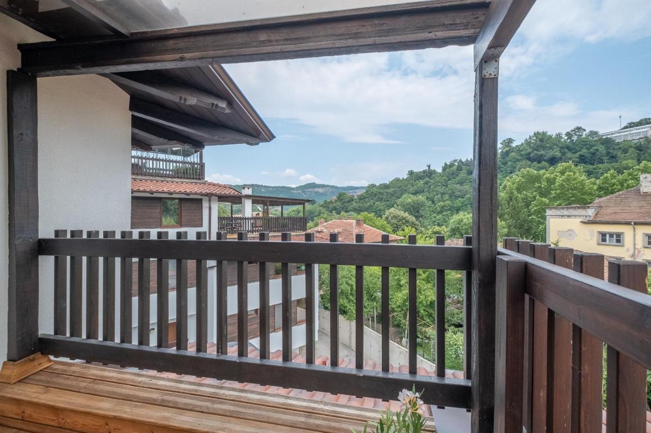 Tarnovgrad Apartments - Free Parking Veliko Tarnovo Kültér fotó